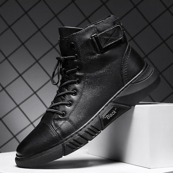 Sturdy black men's shoes
