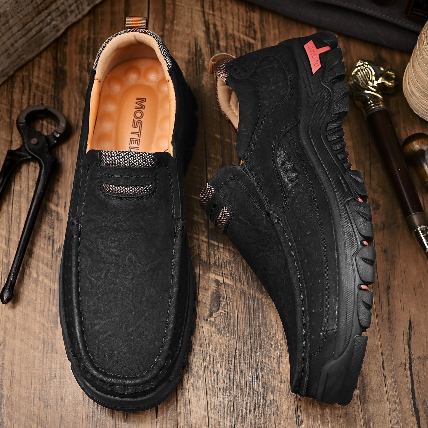 Outdoor transitional boots with orthopedic and extremely comfortable sole