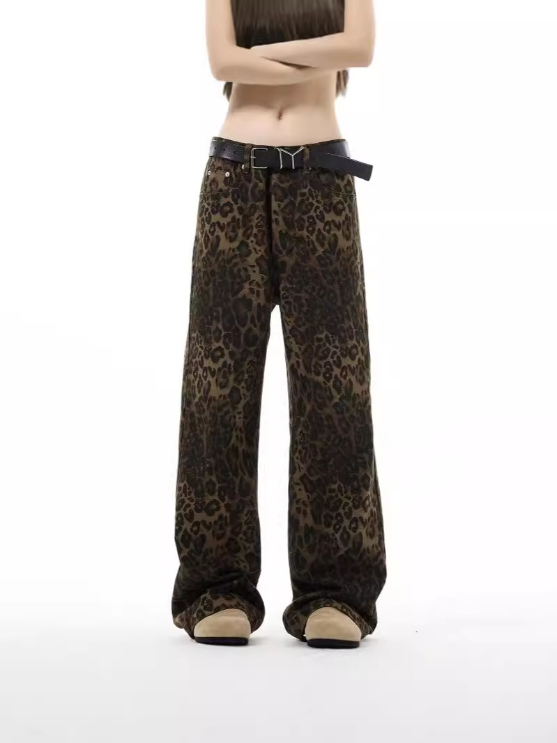 Nella | Jeans With Leopard Print For Trendy Outfits