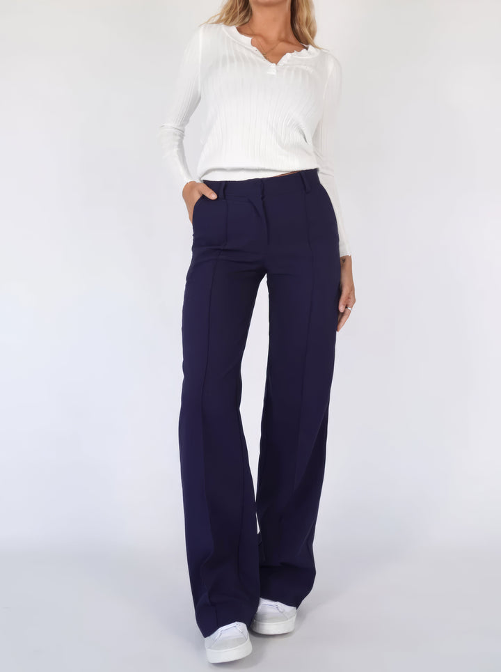 Erave | Wide Trousers - High Waist