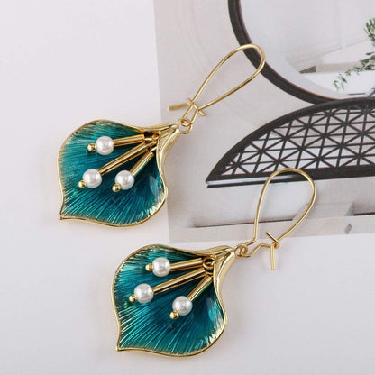 Loley | Vintage Blue Lotus Silver Earrings