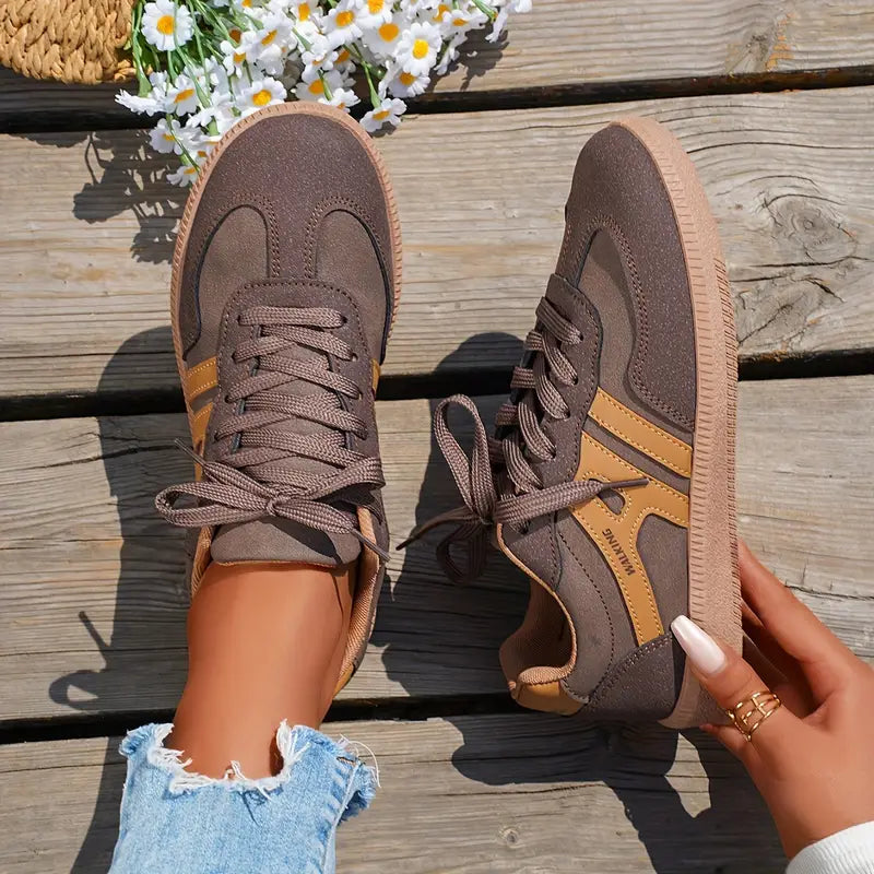 Casual Sneakers with Contrasting Stripes for Women
