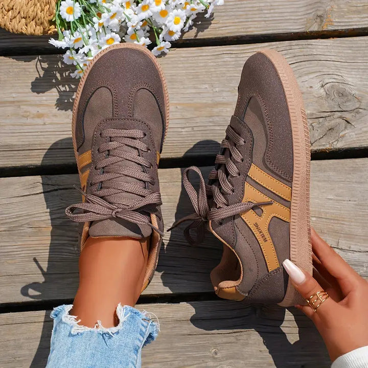 Casual Sneakers with Contrasting Stripes for Women