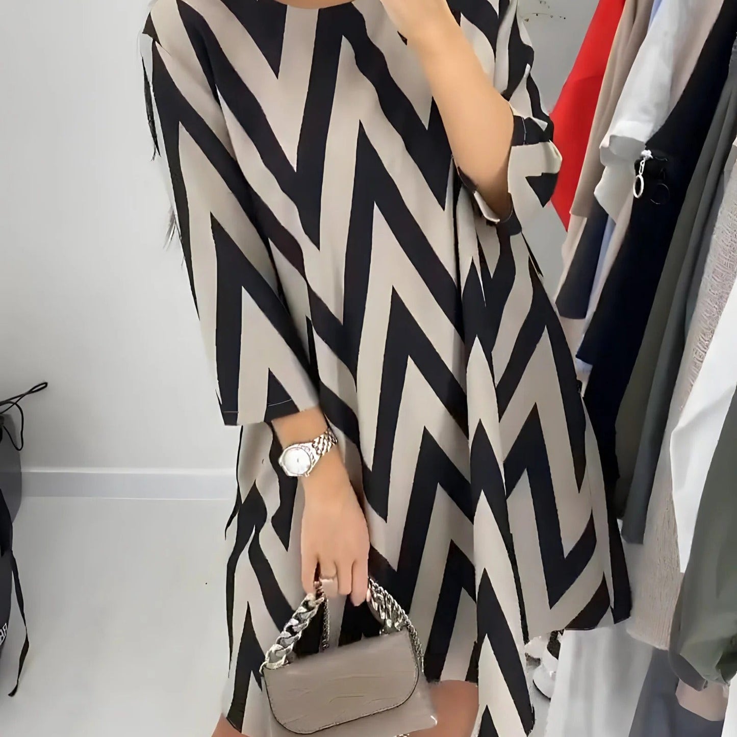 Envy | Stylish patterned dress with 3/4 sleeves