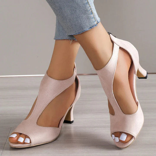 Evali orthopedic sandals with heels