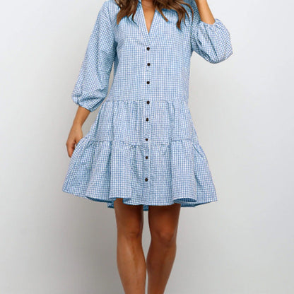 Eva's checked dress with V-neck