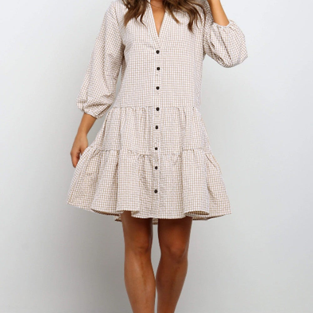 Eva's checked dress with V-neck