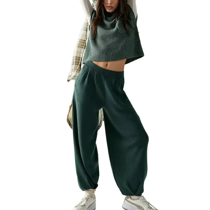 Spring sweater suit for women by Lauran
