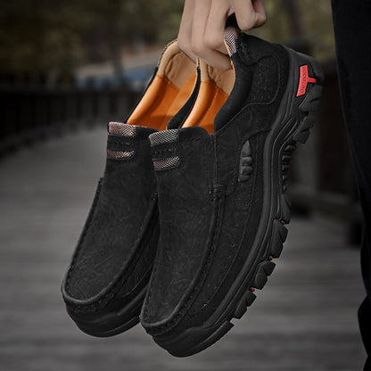 Outdoor transitional boots with orthopedic and extremely comfortable sole