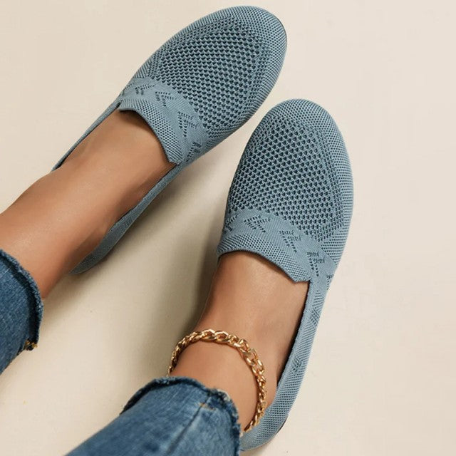Slip-On Ballerinas Women - Textured Surface & Rounded Front