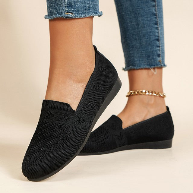 Slip-On Ballerinas Women - Textured Surface & Rounded Front