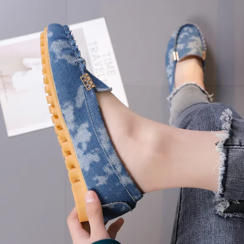 Slip-On Flat Shoes for Women
