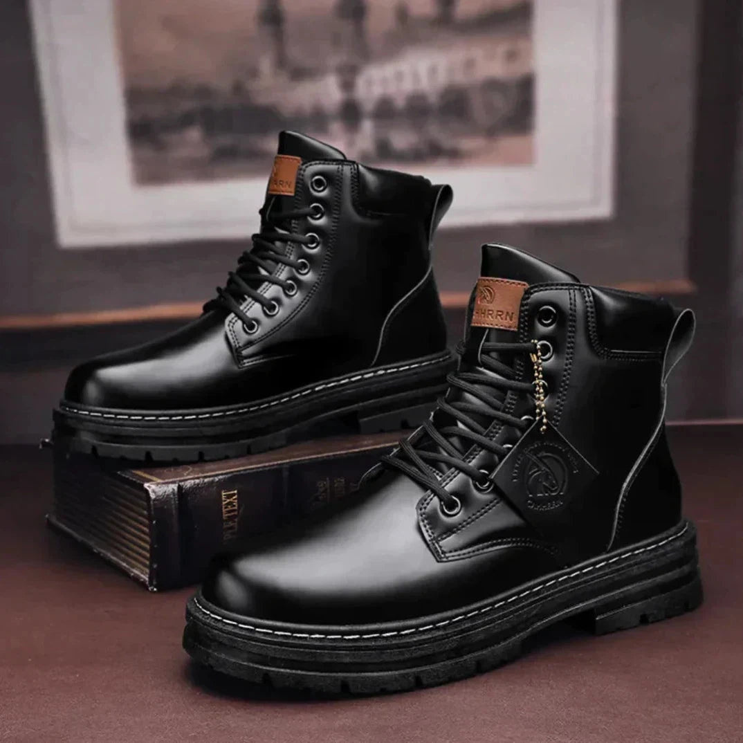 Timber Comfortable lace-up boots for men