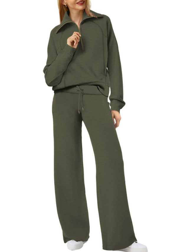 Tracksuit Effortless Style For Women