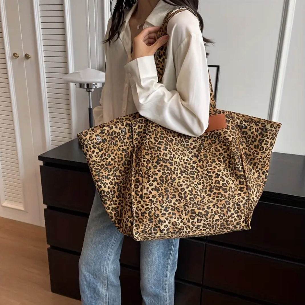 Trendy Leopard Bag