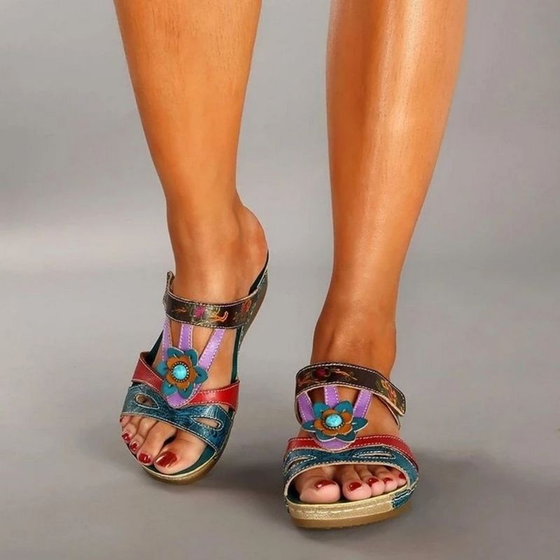 Trendy Sandals of The Season