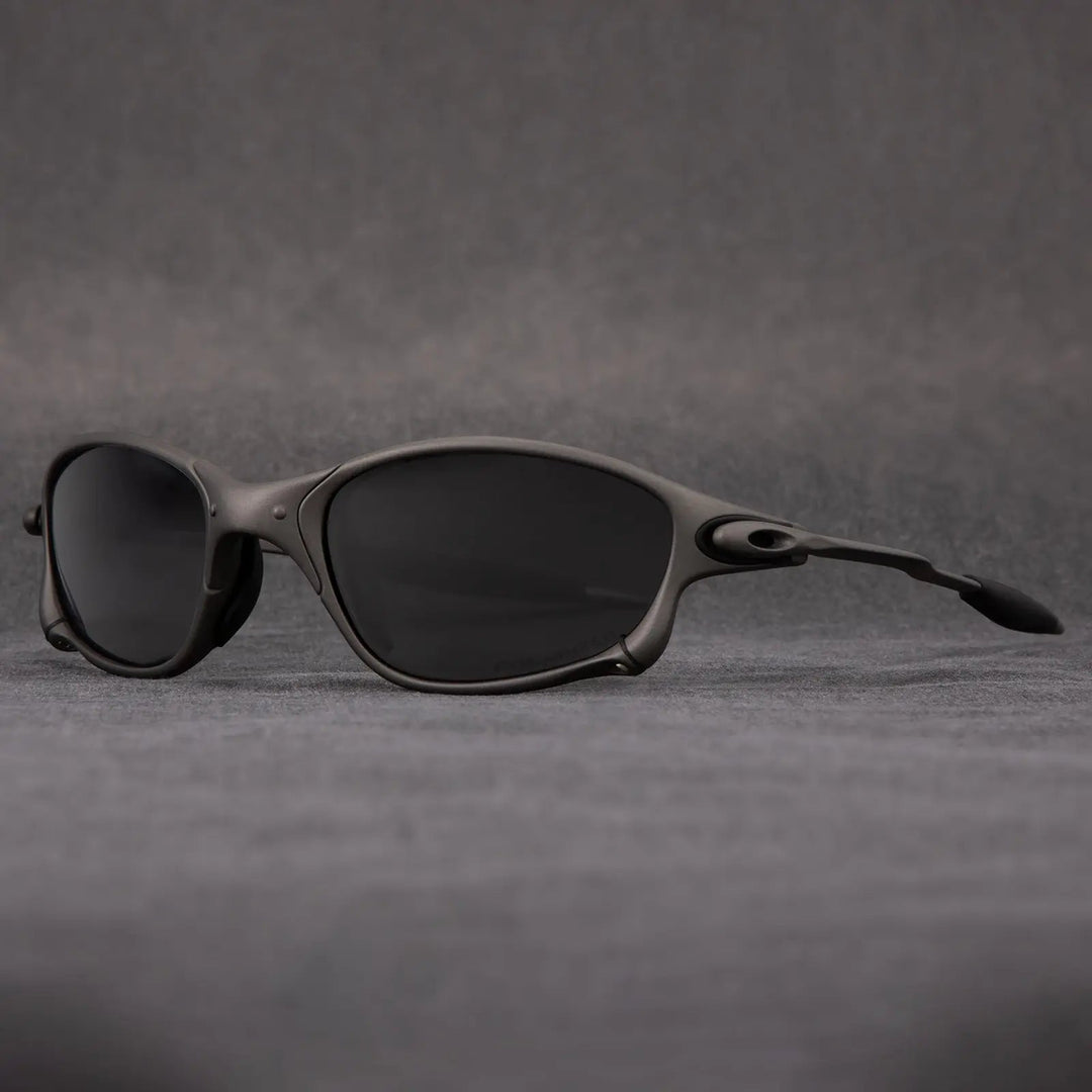 Wraparound Sunglasses Men – Curved Mirrored Lens
