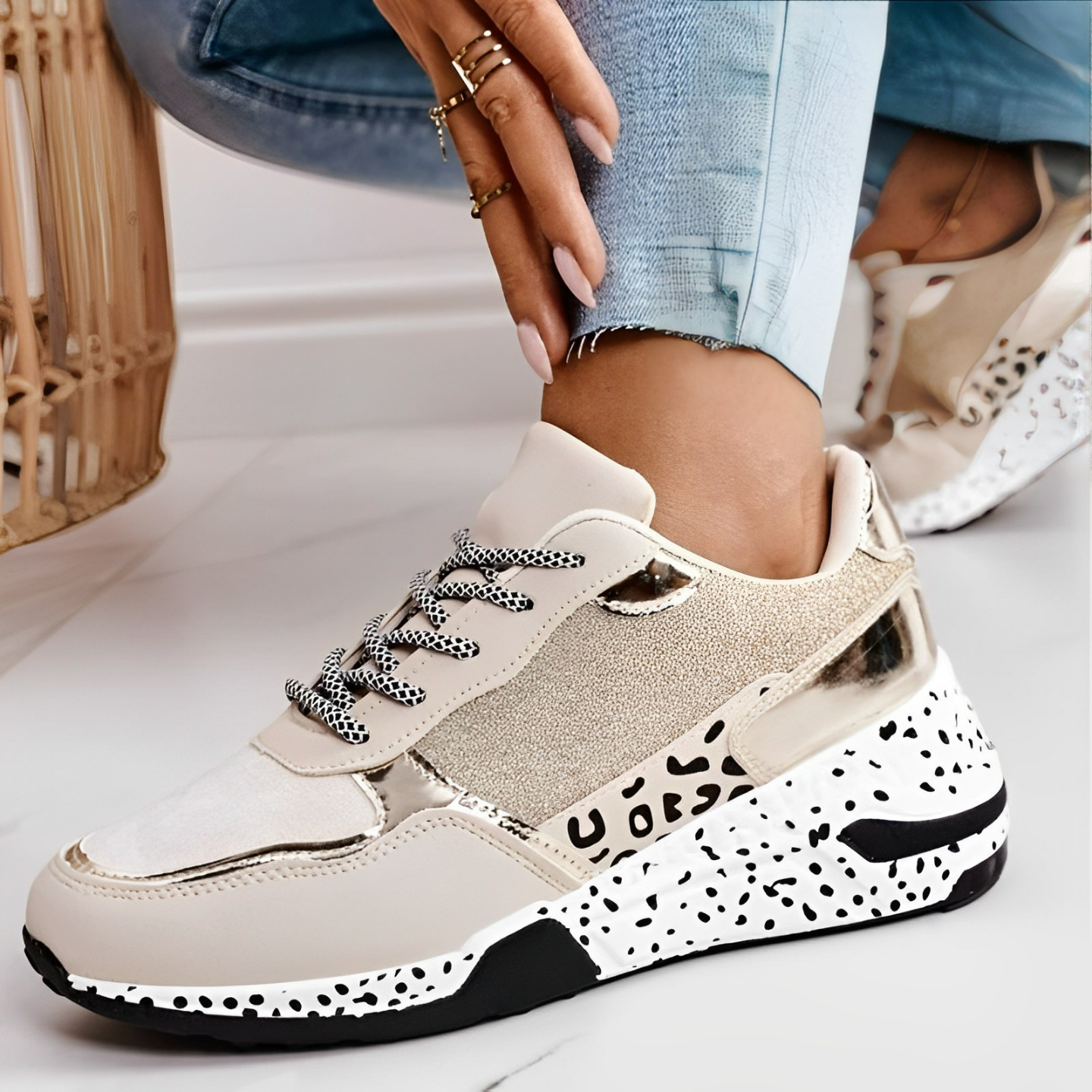 Vlena Orthopedic Sneakers