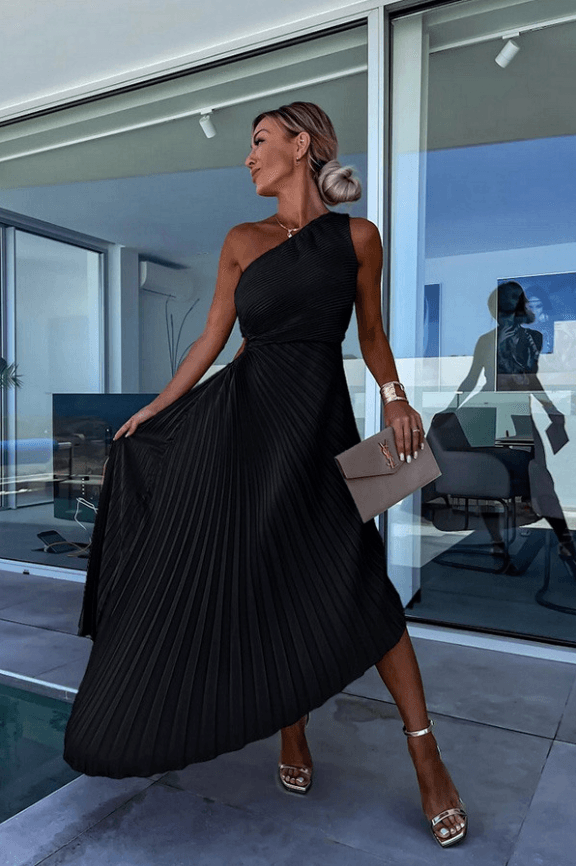 Women’s One-Shoulder Pleated Dress